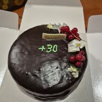 Sacher con marmellata alle albicocche at Dolci Pensieri in Florence