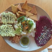 Avocado brot with tofu at Schoenemanns Café in Dahab