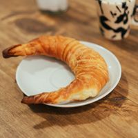Medialunas de grasa 🌱 at Arrebato Cafe in Buenos Aires