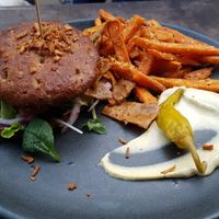 Vegan Furger at F-hoone in Tallinn