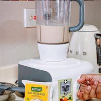 Making pasta sauce with protein block  at HerbYvore Foods  in Central Singapore