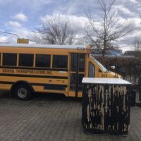 Sitzgelegenheiten im Bus  at hotwheel Catering in Roetgen