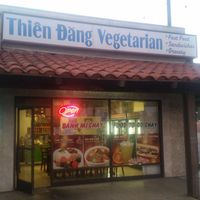 outside at Thien Dang Vegetarian in Garden Grove