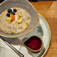 Vegan Porridge with apple at Mr. Bens Cafe in Dusseldorf