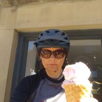 Half eaten already!! 😂😂💚🌱🍦 at Lick in Bakewell