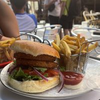 Vegan burger  at Le Jasmin in Versailles