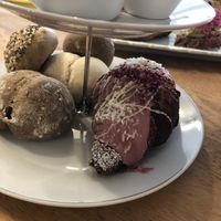   at Breakfast with Flowers in Londerzeel