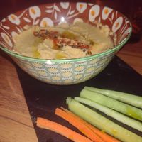 humus at La Senzilla in Valencia