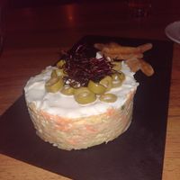 ensaladilla vegana con falso atún at La Senzilla in Valencia