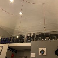 Locale   at Walle's Burger in Turin