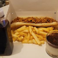 Hibiscus juice, kebab/fries, tiramisu. 😋 at Salade Tomate Oignon - STO Paname in Paris