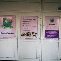  at Sweet Gorilla Mentes Tortaműhely in Budapest