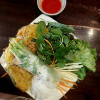 Vietnamese pancake at Met Vietnamese Restaurant in Hanoi