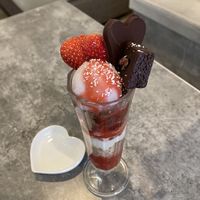 Strawberry parfait   at Pace  in Fujisawa