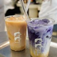 Dream Buddy + Rooibos Mylk Tea at Buddy Buddy in Paris