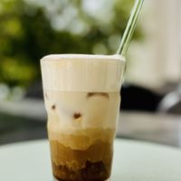 Iced Latte  at Oásis da Lagoa in Vila Nova De Santo Andre