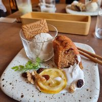Cake and Ice Cream at Cafe Gallery Sun 燦 in Kyoto