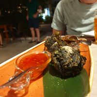 SAAG PAKORA

Spinatbällchen at Buddha Soul in Venice