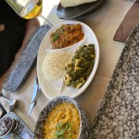 Vegan meditation thali with rice, Dahl, curry & tofu palak with popadom  at Buddha Soul in Venice
