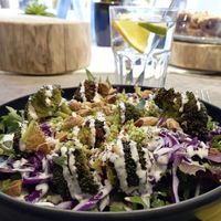 Vegan salad with veggies, homemade keftas and tahini sauce  at Dînette in Nantes