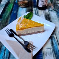 Mango cashewcake at Manipura in Tenerife