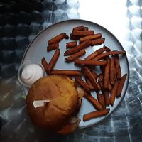 No Chicken Burger at Manipura in Tenerife