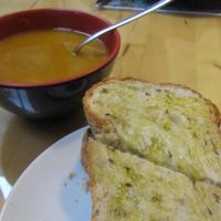 Tofu sandwich & soup of the day at Quintal Bioshop in Porto