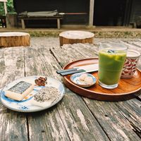 Iced matcha and amazake with nori and black sesame mochis at Amazake Chaya  in Hakone