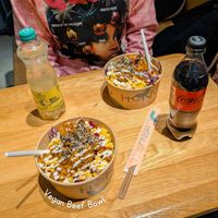  at Honu Tiki Bowls - Opernring in Vienna