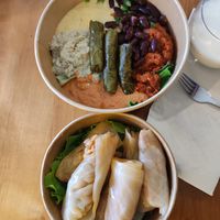 Quelques mezzés+ feuilles de vignes farcies et feuilles de chou farcies 🥰 at Le Sofra in Strasbourg