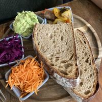Avo Stulle und vegane Dips  at MalinaStories in Hamburg