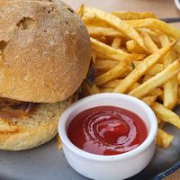 Vegan burger at MR JAY'S  in Karistos