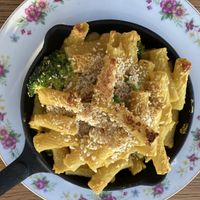 Vegan Mac & Cheese  at Hamilton Inn in Hamilton