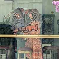 The cool logo outside at Grumpy Mamas in Monchique