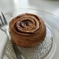 Cinnamon bun at Grumpy Mamas in Monchique