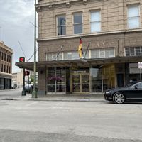 124 Broadway  at Plantaqueria in San Antonio