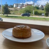 Nice cinnamon roll 🫶  at Veggies Patagonicos in El Calafate