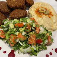 Mixed plate with falafel  at Comida Arabe Elia Esber in El Calafate