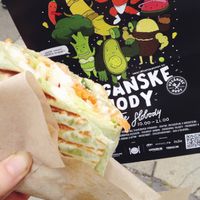 hummus wrap at veganske hody at Veggie in Bratislava