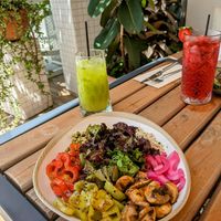 Vegan protein bowl and basil lemonade 🍋 at Muse The Juice in Marmaris