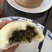 Bao filled with veggies  at Ristorante Zaoyidian in Milan