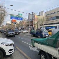 The intersection  at Loving Hut - Peace Point in Daegu