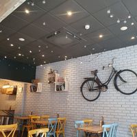  at Avocado & Lemon in Twickenham