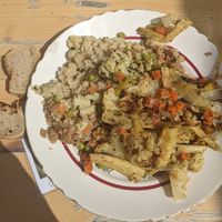 Dish of the day, vegetables and bread (12€) at La Bouture in Strasbourg