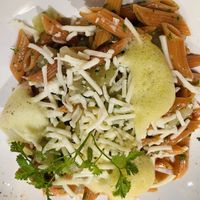 Rote Linsen Penne mit Kohlrabi und veganem Mozzarella  at Das Alois in Tux