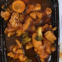 Sesame Chicken   at Von Thai in Eastpointe