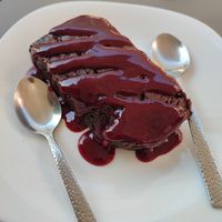 Postre brownie vegano at El Casco de Gáldar in Gran Canaria