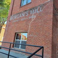 Store front at Morgan's Mill in Woodland