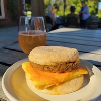 Vegan breakfast Sammy n Bellini on lovely patio at Morgan's Mill in Woodland