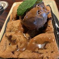 Vegan skillet cookie w/vegan ice cream feeds four people easily  at Puttshack   in Oak Brook